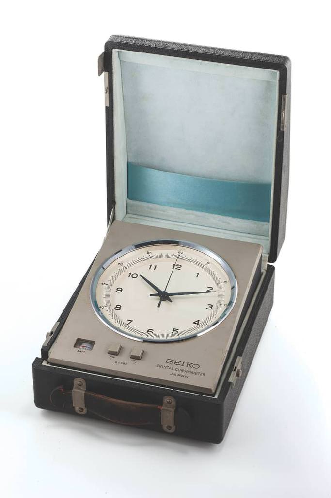 1962-seiko-quartz-crystal-chronometer