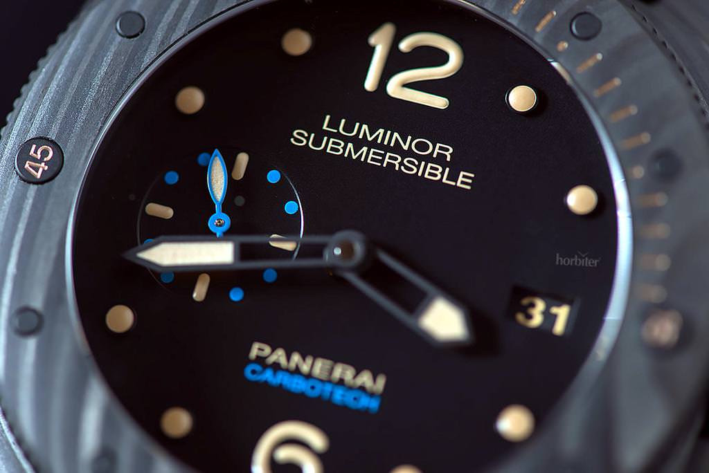 Panerai-Luminor-Submersible-1950-Carbotech-3-days-Automatic-47mm-PAM00616-cinque
