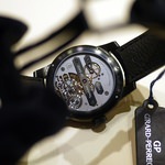 Girard Perregaux_Neo_Tourbillon_Titanium_DLC_sei.JPG