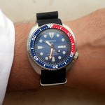 Seiko_Prospex_PADI_Special_Edition_SRPA21K1_Turtle_Horbiter_due.JPG