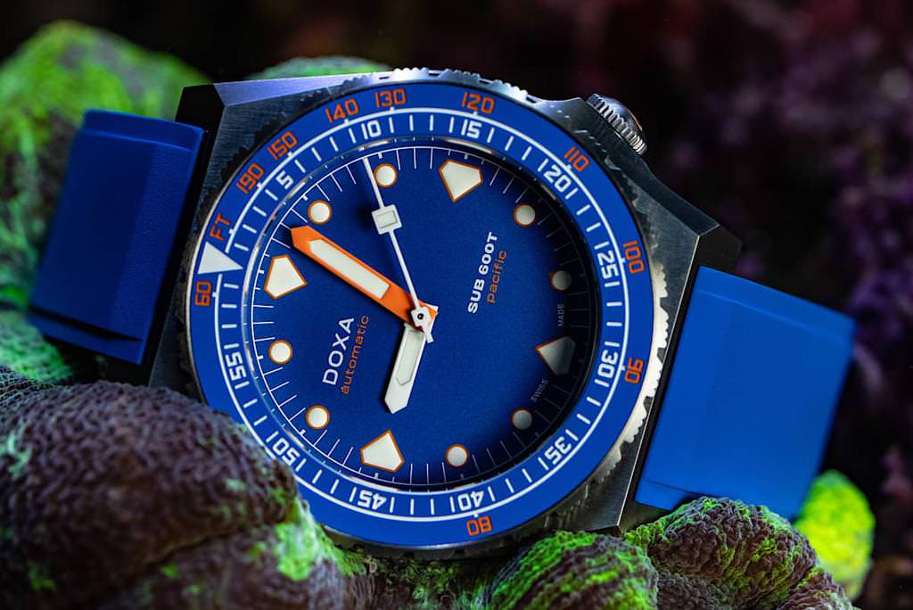 doxa-sub-600t-pacific-limited-edition-2