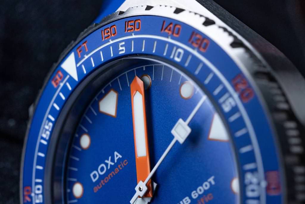 doxa-sub-600t-pacific-limited-edition-5