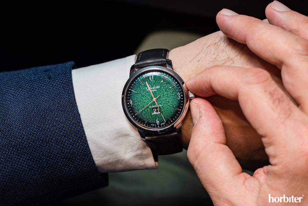 glashuette-original-sixty-quadrante-verde-data-panoramica-2