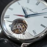 h_Moser_Cie_Venturer_Tourbillon_Dual_Time_White_Dial_Roman_Numerals_5