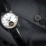 h_Moser_Cie_Venturer_Tourbillon_Dual_Time_White_Dial_Roman_Numerals