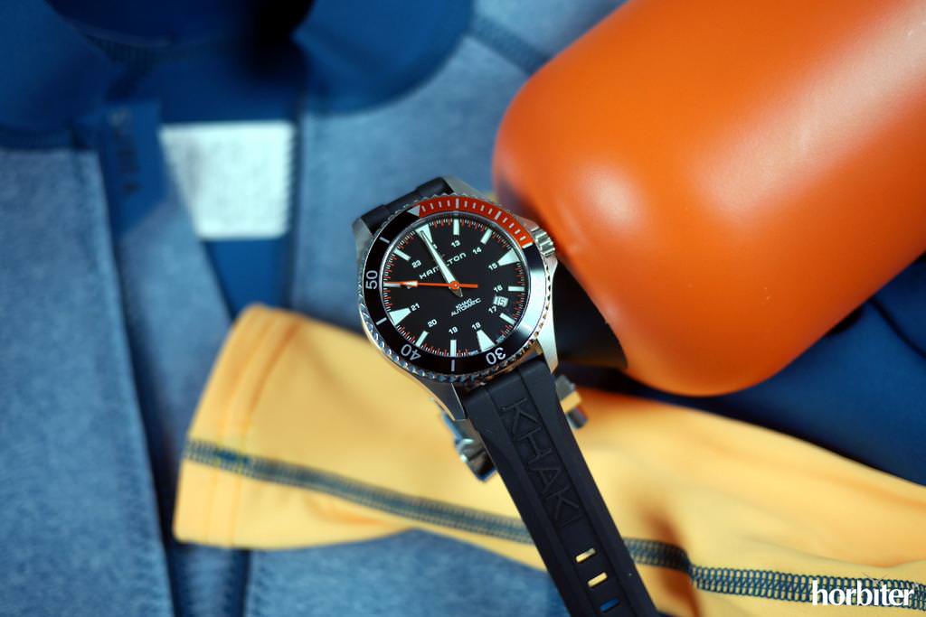 hamilton-khaki-navy-scuba-rubber-1