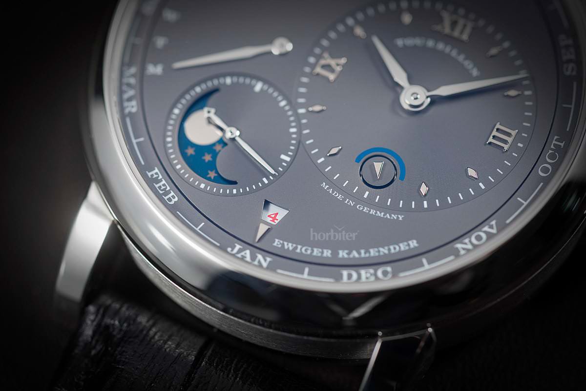 A Lange Sohne Lange 1 Tourbillon Calendario Perpetuo 3