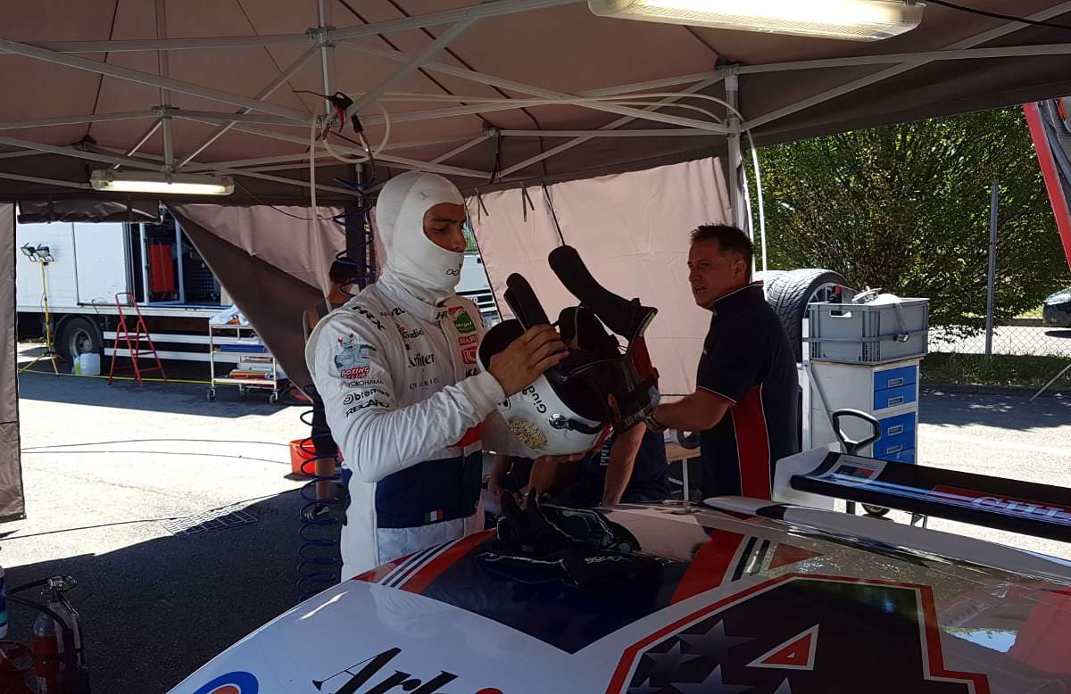 Claudio is ready to enter his car
