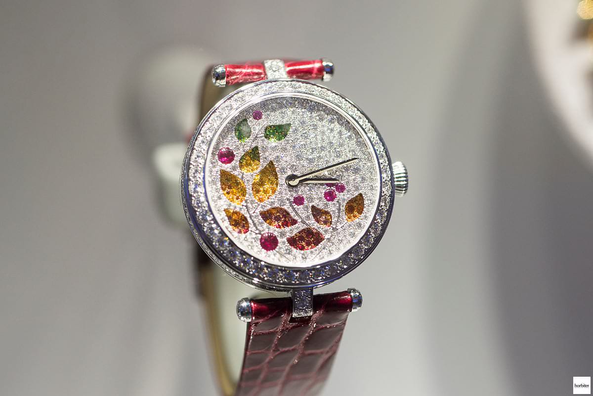 Van Cleef and Arpels Lady Jour des Fleurs