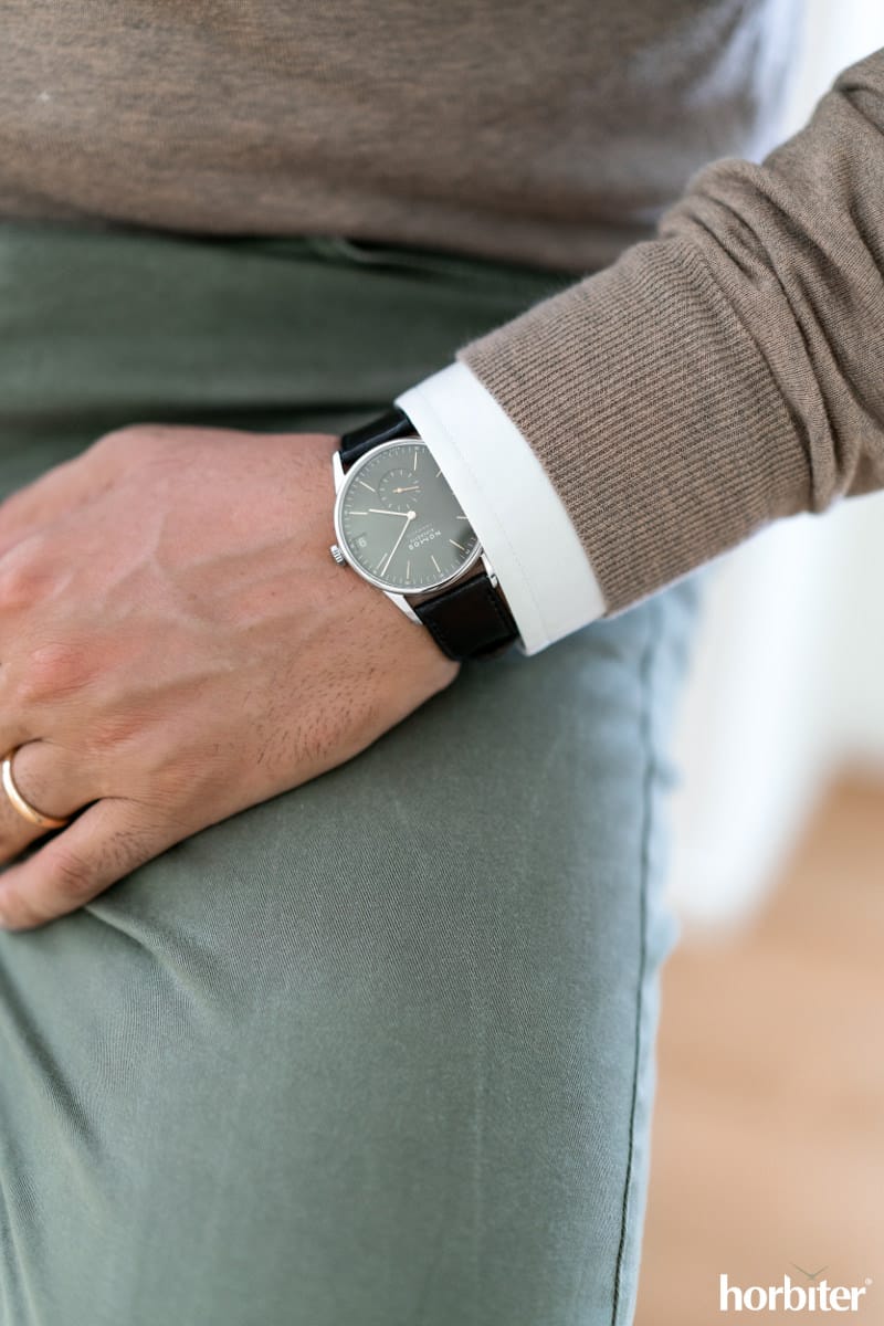 nomos glashuette orion neomatik 41 datario oro oliva 5