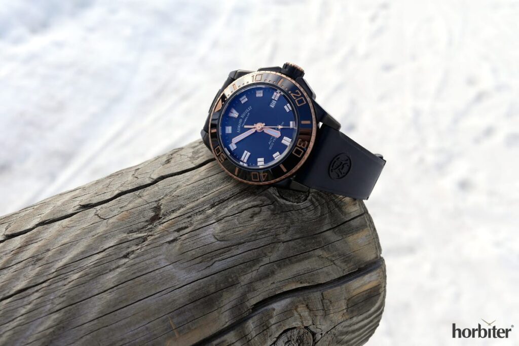 Armand Nicolet JS9 orologio subacqueo cassa nera.