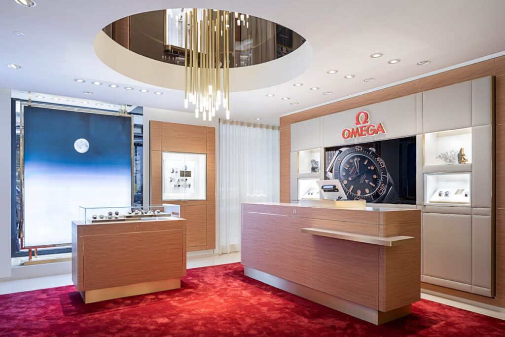 Omega rinnova la boutique di Via Monte Napoleone