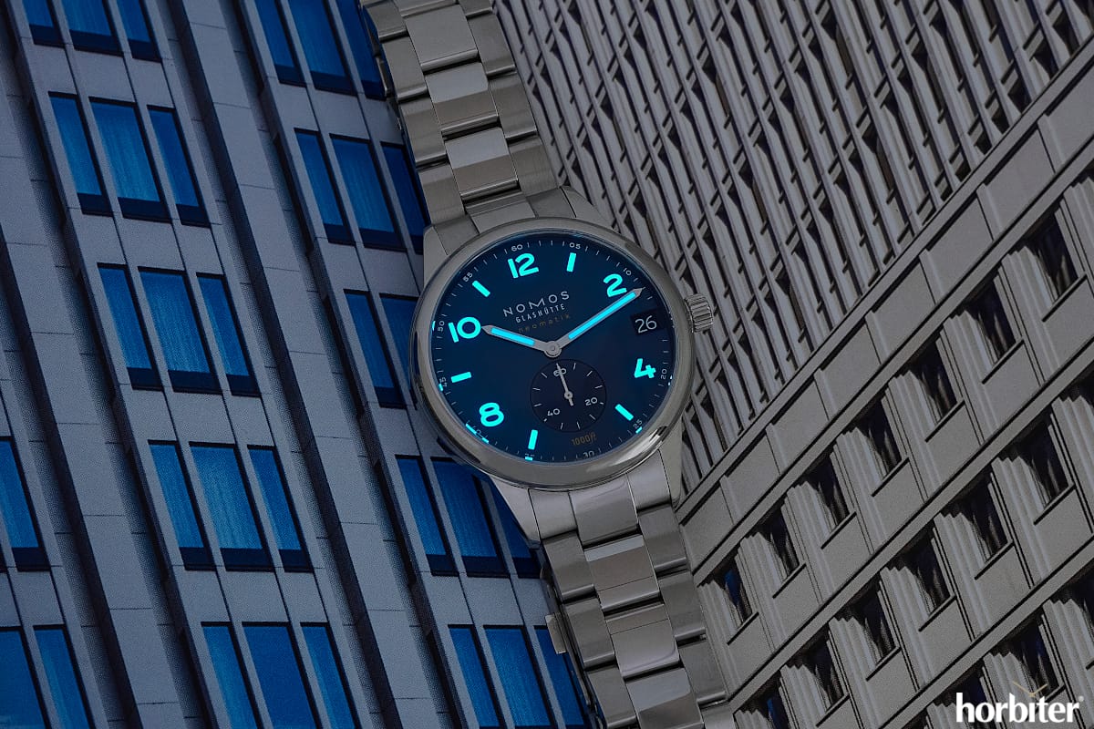 nomos club sport neomatik 42 blue 10