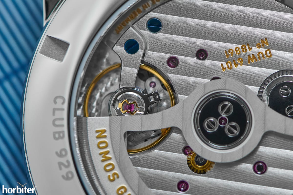 nomos club sport neomatik 42 blue 5