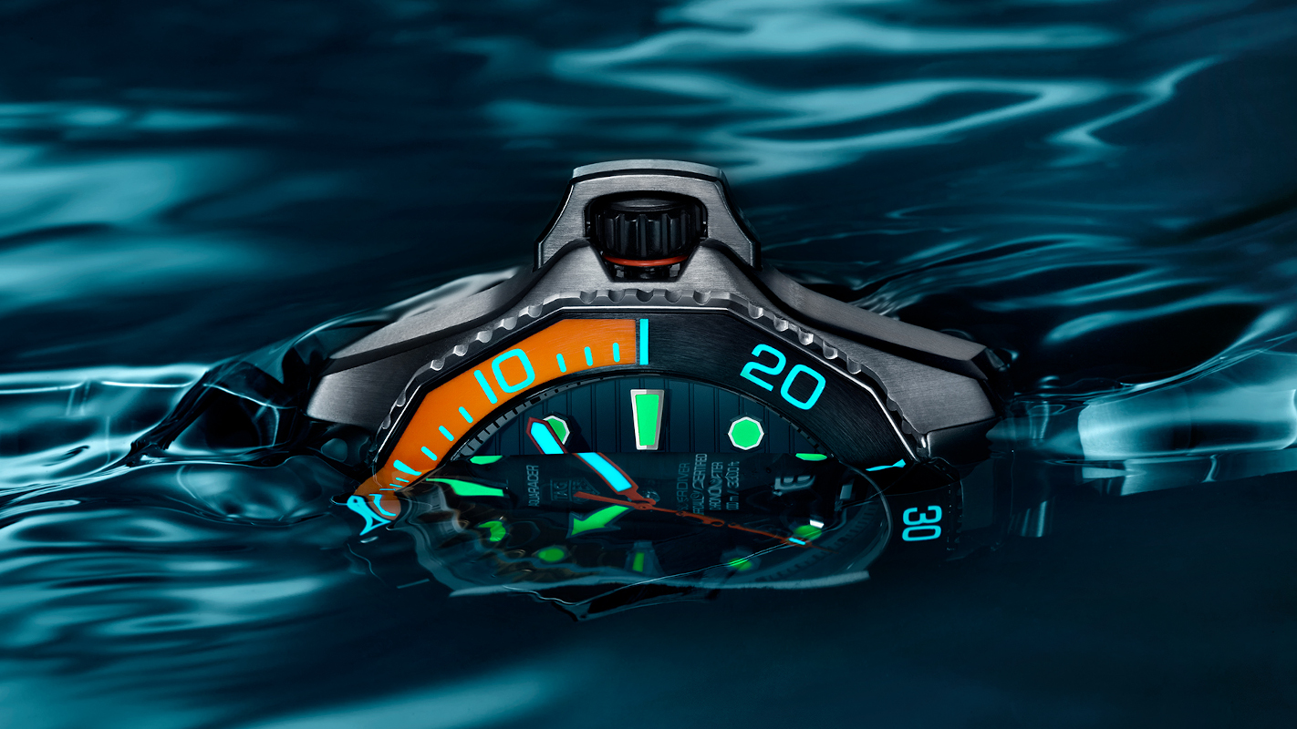 tag heuer aquaracer professional 1000 superdiver 1