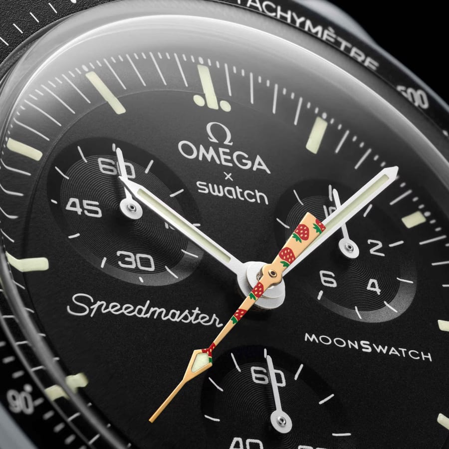 moonswatch strawberry gold 1