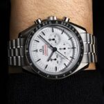 omega speedmaster moonwatch bianco laccato 4