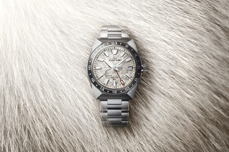 grand seiko sport tokyo lion gmt SBGE307 tre