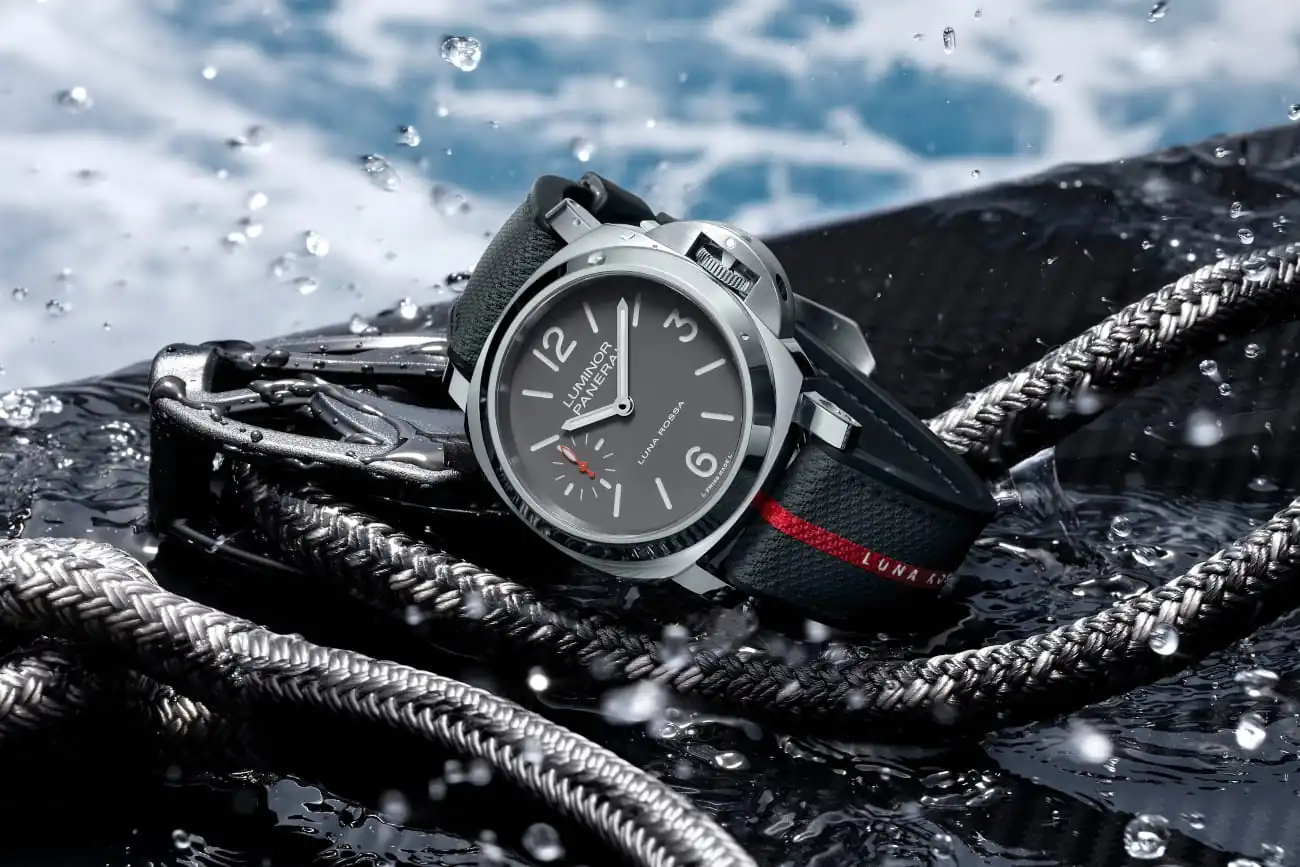 Panerai Luminor Luna Rossa pam 1653 top