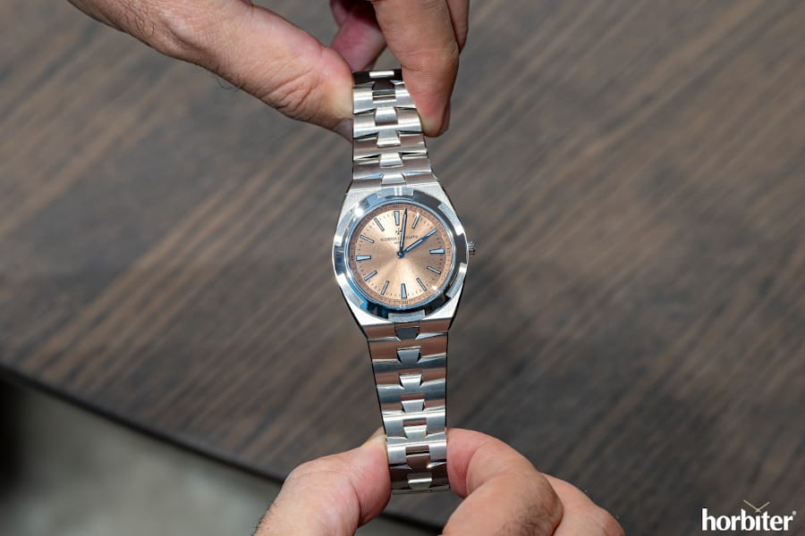 Vacheron Constantin Overseas Ultra-Thin 2500V new 1
