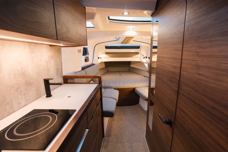 Axopar 38 XC Cross Cabin 12