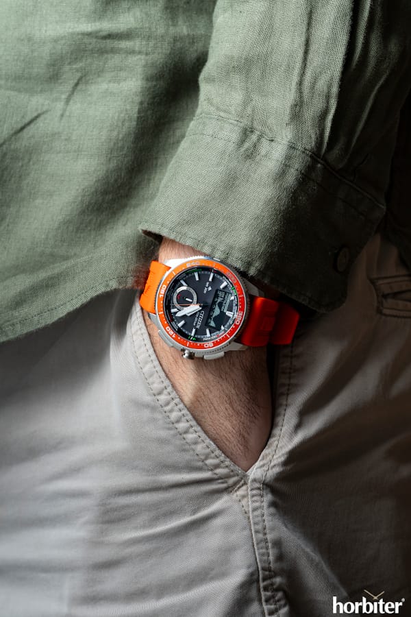 citizen promaster combination watch wave tracker jv3000-13e