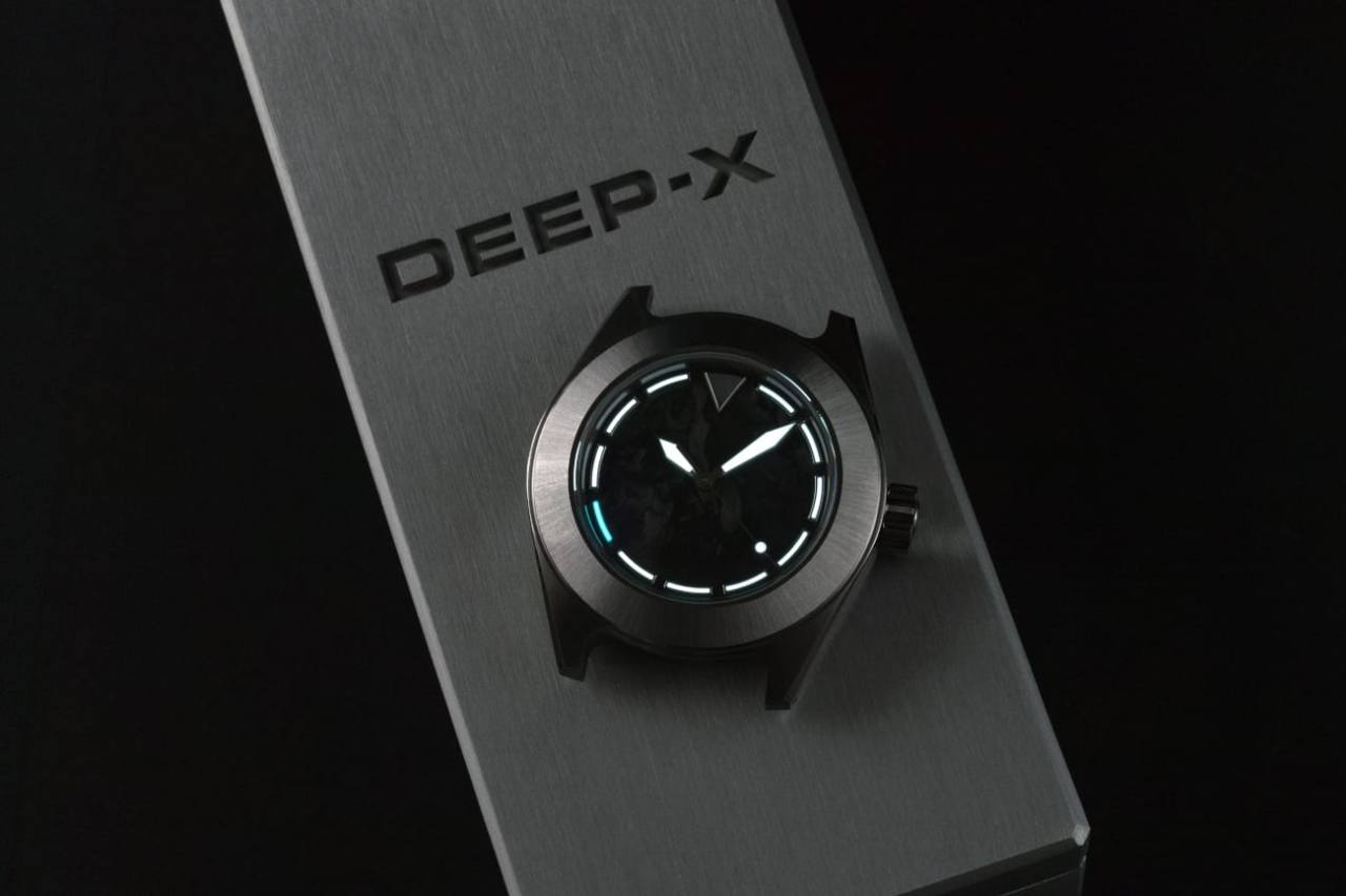 DEEP-X celebra il decimo anniversario di Watch Insanity