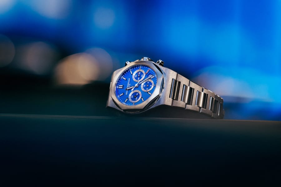 girard-perregaux laureato 42 chronograph williams F1 edition