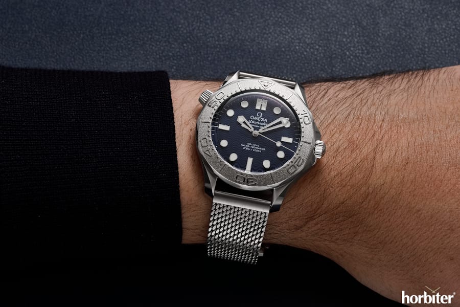 omega seamaster diver 300M james bond edition 7